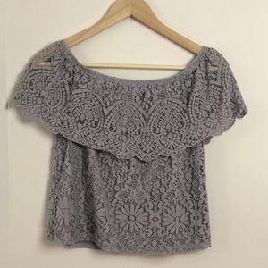 Lavander off-shoulder Lace Top Sz XS